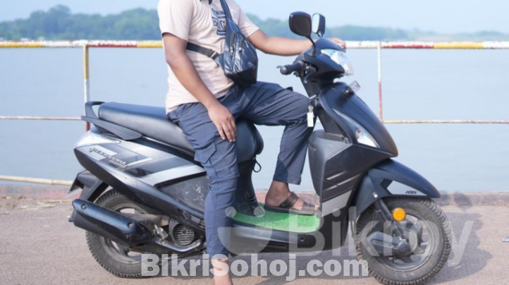 মোটরবাইক Hero Pleasure